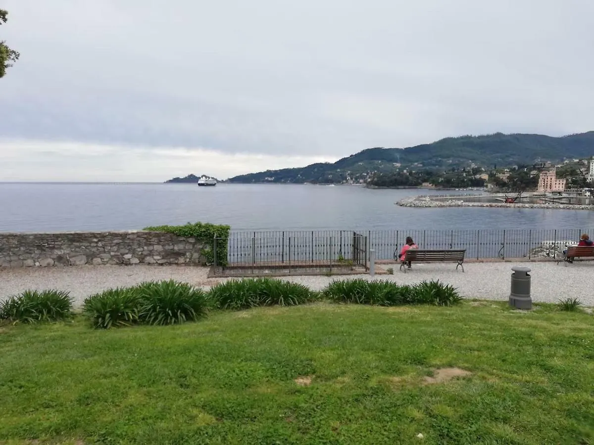 La Casa Di Bloom 2 Apartment Rapallo Italy